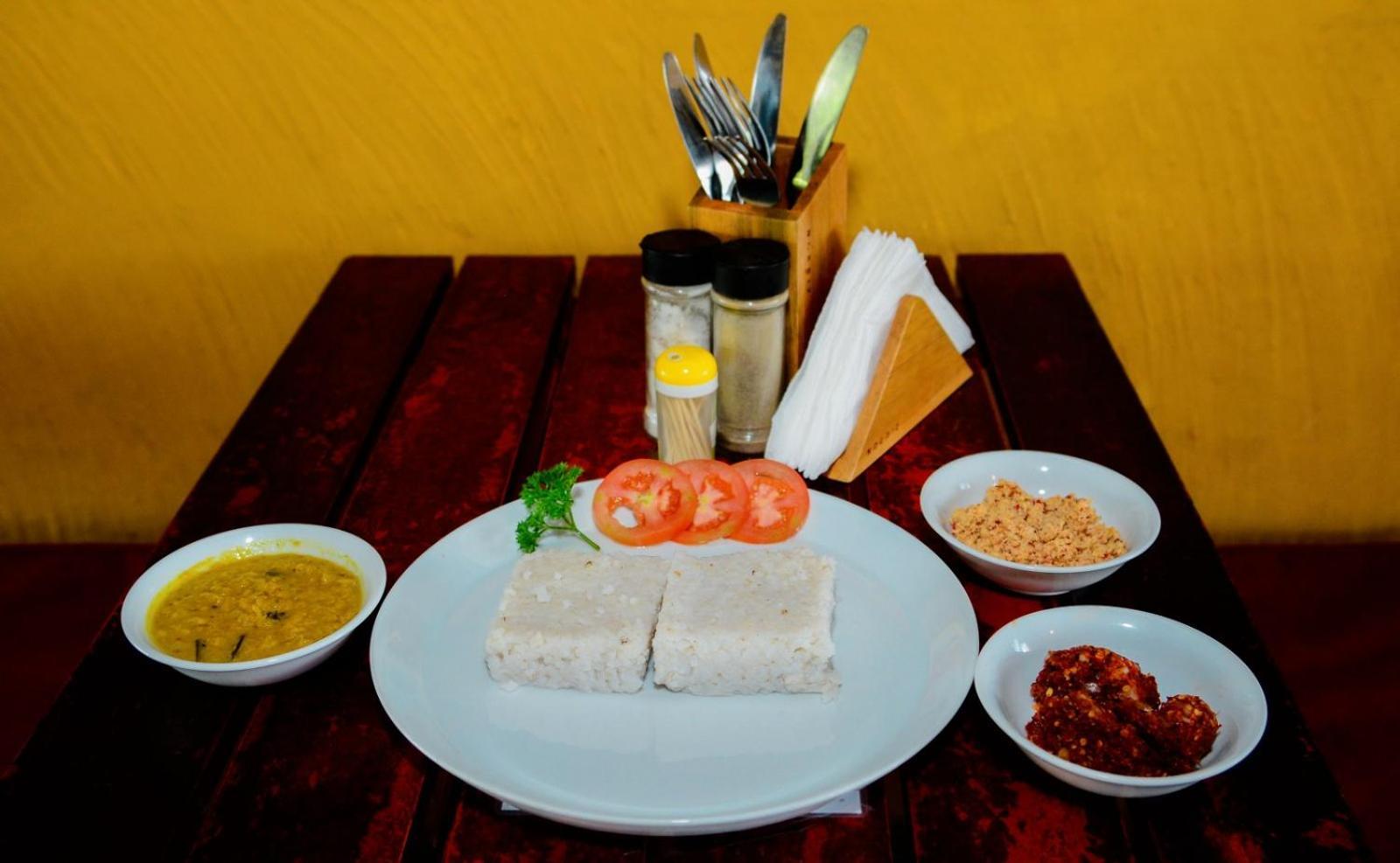 Coconut Style Restaurant & Milinda Guest Hotel Унаватуна Екстериор снимка